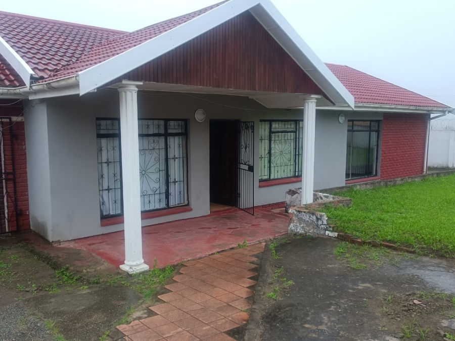 3 Bedroom Property for Sale in Bisho Gardens Eastern Cape